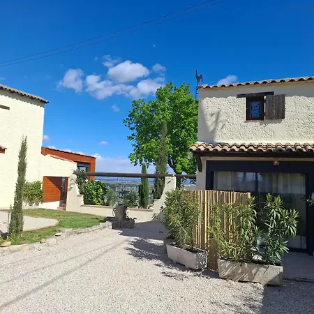 Au Calme Avec Vue Magnifique -entierement Climatisee - Piscine Villa *