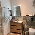 Villa Avec Vue Magnifique -entierement Climatisee - Piscine Villeneuve-lès-Avignon