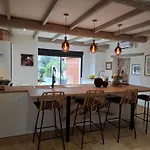 Villa Avec Vue Magnifique -entierement Climatisee - Piscine Villeneuve-lès-Avignon