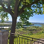 Villa Avec Vue Magnifique -entierement Climatisee - Piscine Villeneuve-lès-Avignon