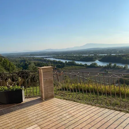 Au Calme Avec Vue Magnifique -entierement Climatisee - Piscine Villeneuve-lès-Avignon