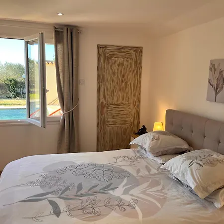 Au Calme Vue Magnifique Entierement Climatisee Et Piscine Villa *