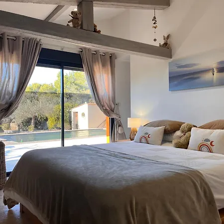 Au Calme Vue Magnifique Entierement Climatisee Et Piscine Villa Villeneuve-les-Avignon
