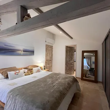Villa Au Calme Vue Magnifique Entierement Climatisee Et Piscine *