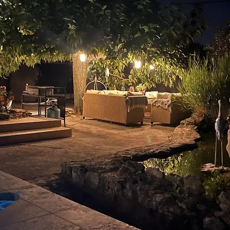 Au Calme Vue Magnifique Entierement Climatisee Et Piscine *