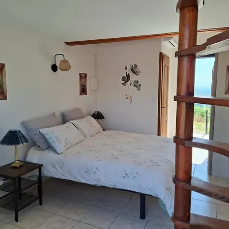 Βίλα Au Calme Vue Magnifique Entierement Climatisee Et Piscine *